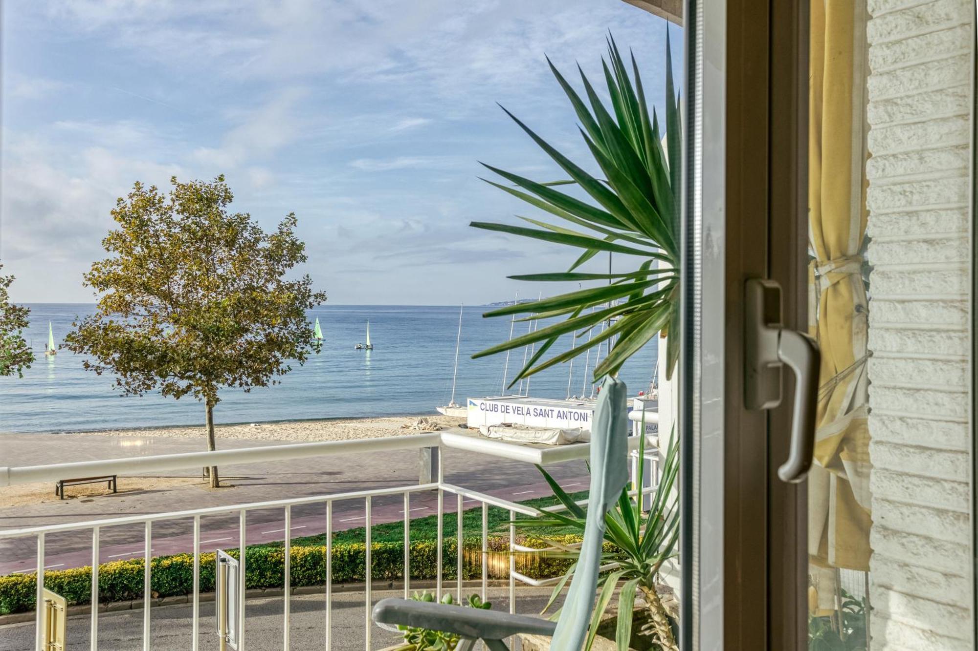 Appartement Carrer Del Mar à Palamós Extérieur photo